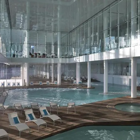 Amazing In With Outdoor Swimming Pool, Sauna And Swimming Pool Appartamento