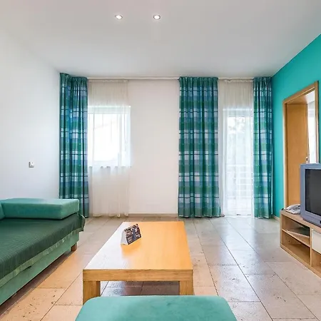 Amazing In With Outdoor Swimming Pool, Sauna And Swimming Pool